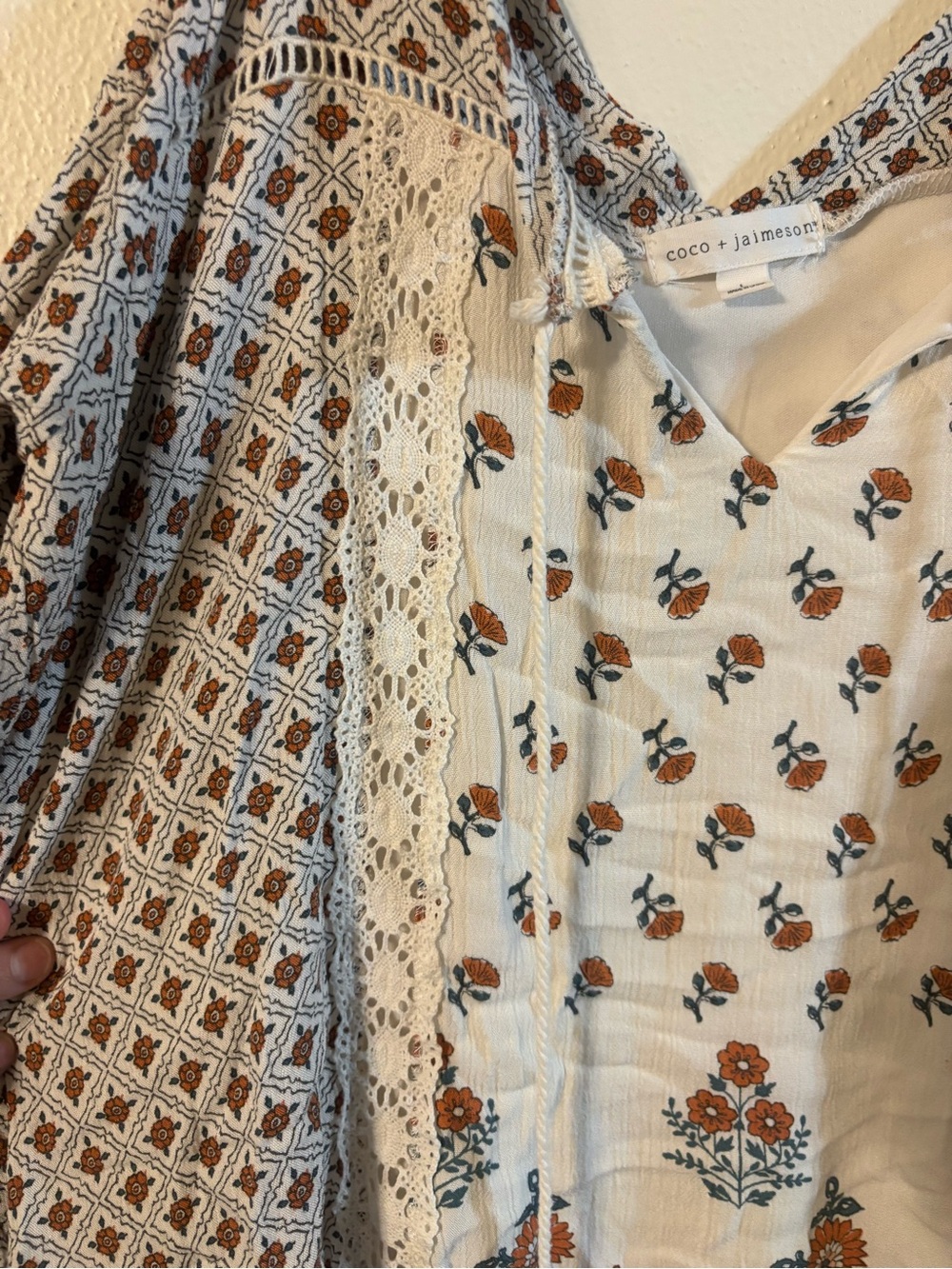 Cold-Shoulder Floral Boho Tunic Top - Cream & Brown - Picture 4 of 6